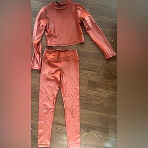 Koral set Leggings + Top long Slv High Rise pant in bunt orange Sz S + top M 6-8